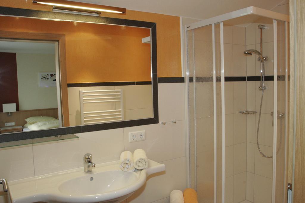 Edelweiss Apartments Schladming Room photo